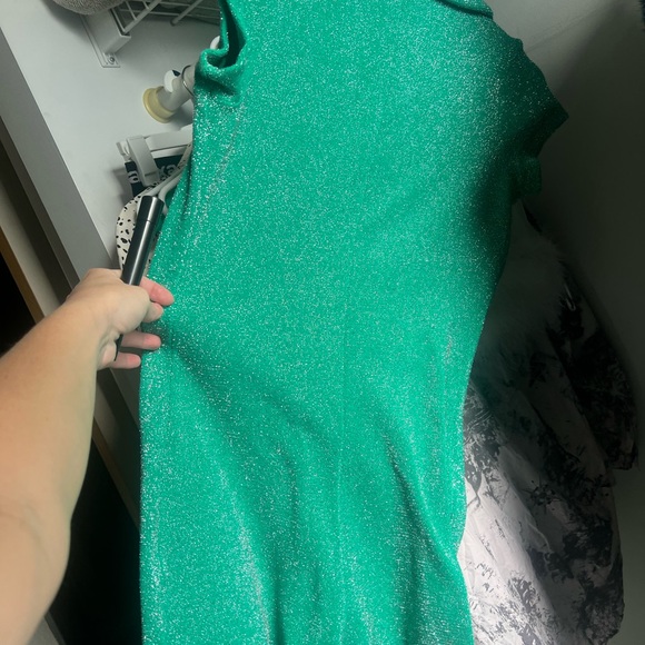 Frankies Mistletoe Terry Romper *SOLD OUT* - Picture 3 of 3